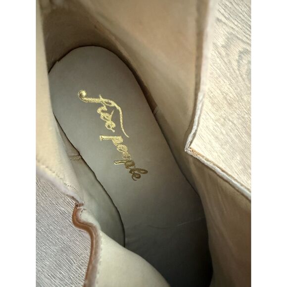 FREE PEOPLE 37 womens Charm Double V Ankle Boots Leather tan Pointed toe bootie - Picture 10 of 10